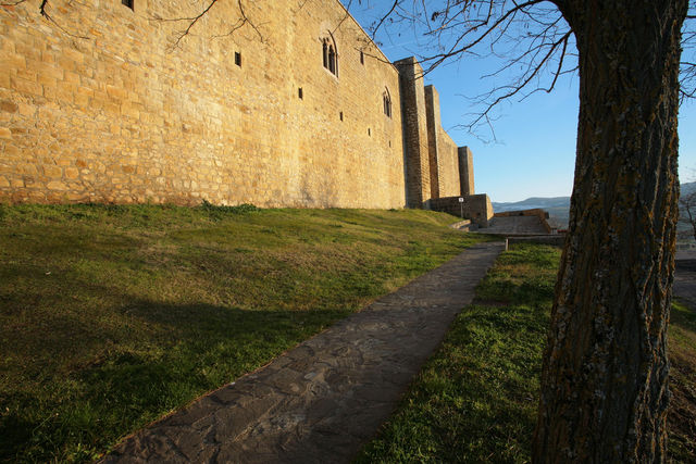 Castello Lagopesole: alla scoperta di antichi sapori alla corte di Federico II