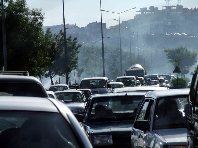 Inquinamento: 80 milioni ai Comuni per la mobilità sostenibile