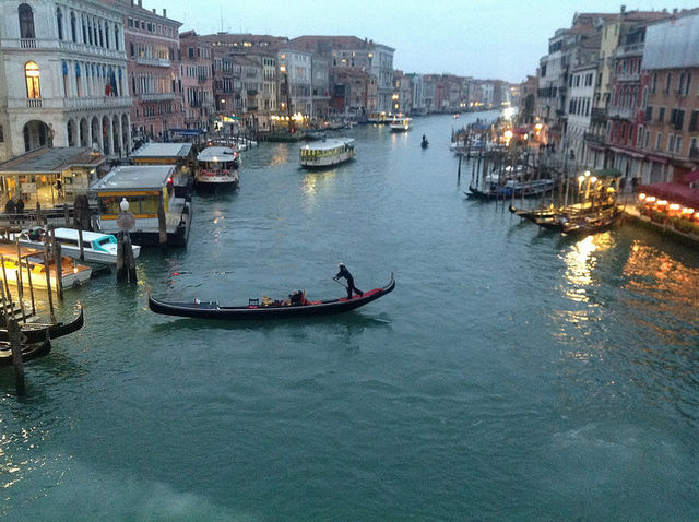 Grandi navi a Venezia: la sentenza del TAR che annulla lo stop 