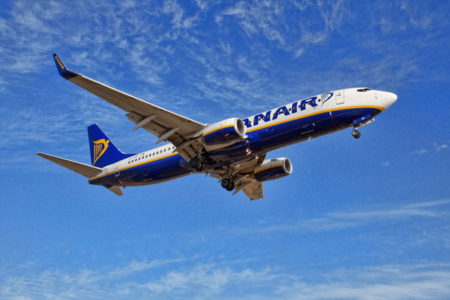 Pratiche commerciali scorrette, mezzo milione di multa a Ryanair
