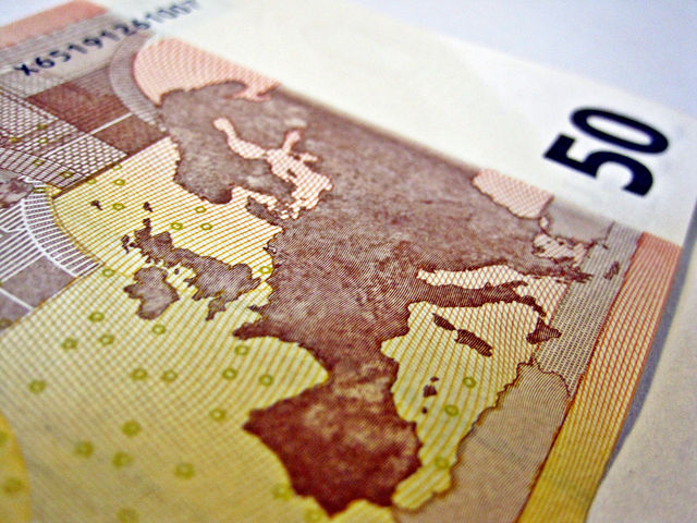 Fondi europei, disponibili 2 miliardi di euro 