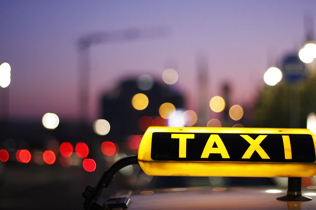 Decreto Ristori: previsti indennizzi per taxi e ncc